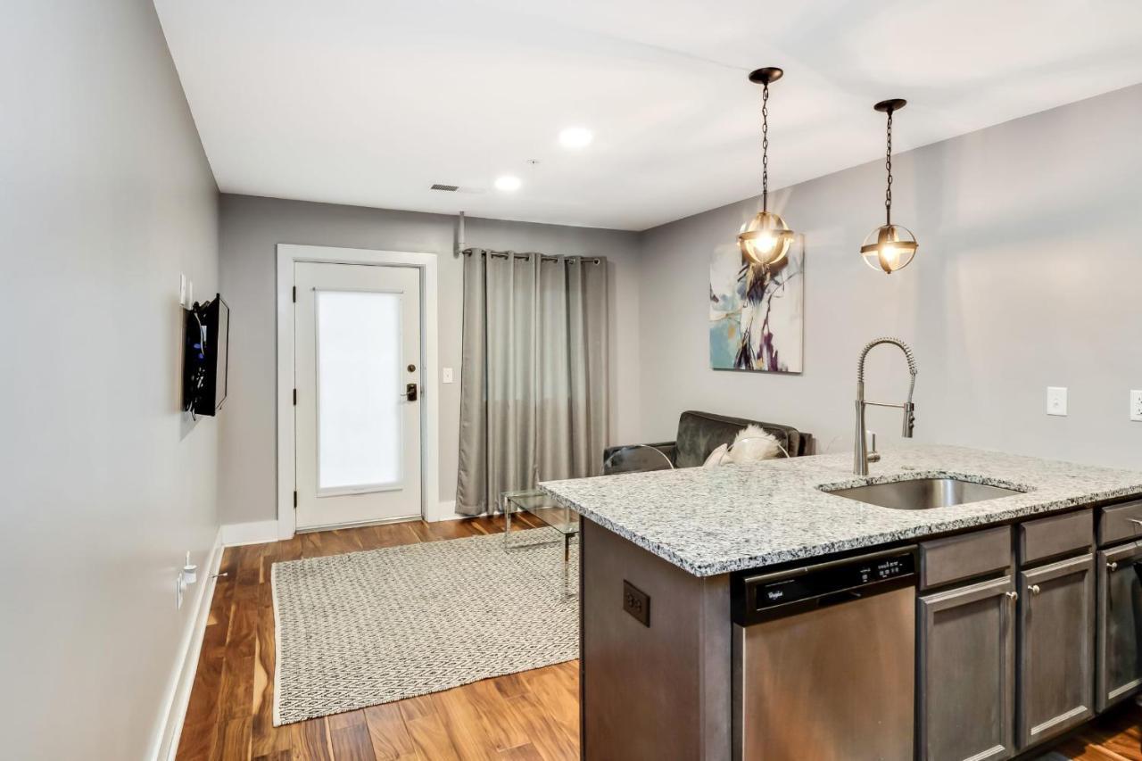 Modern 1 Bedroom Apartment! Quick Uber To Downtown! Nashville Exterior photo